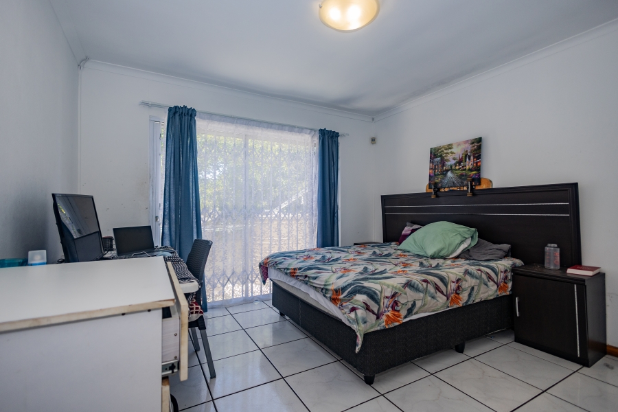 4 Bedroom Property for Sale in Blommendal Western Cape